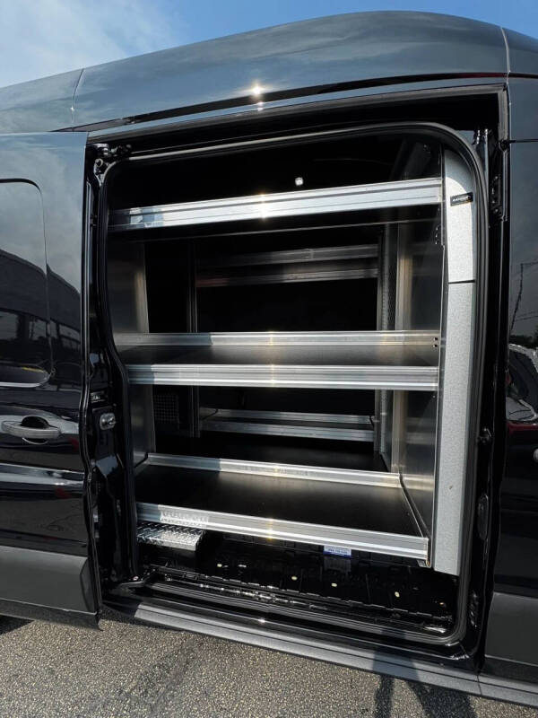 2023 Ford Transit 250