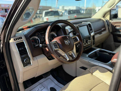 2016 RAM 3500 Laramie