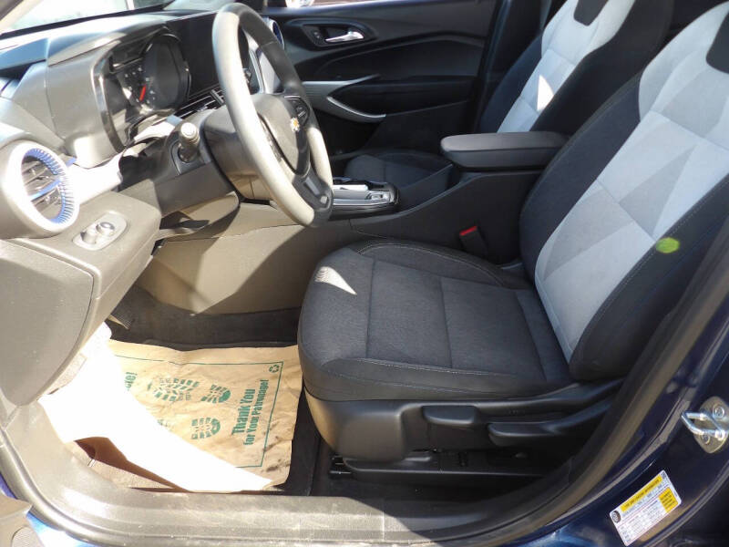 2024 Chevrolet Trax LS