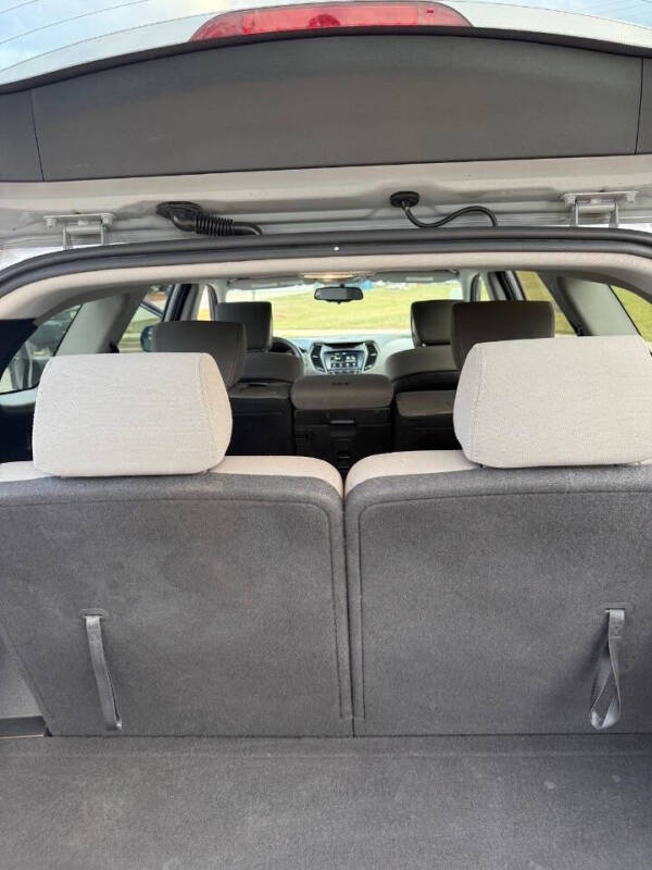 2018 Hyundai Santa Fe SE