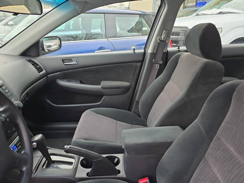 2004 Honda Accord LX