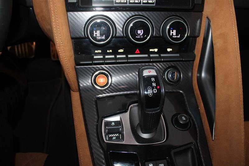 2016 Jaguar F-TYPE R