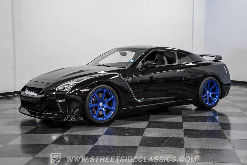 2013 Nissan GT-R