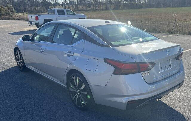 2021 Nissan Altima 2.5 SR