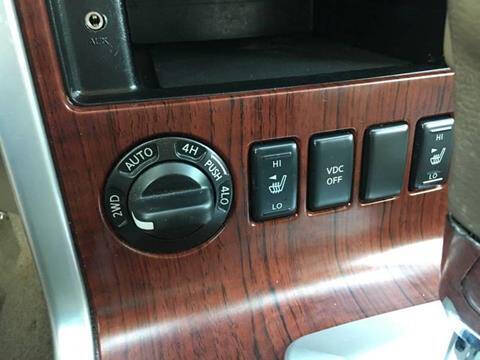 2010 Nissan Pathfinder LE