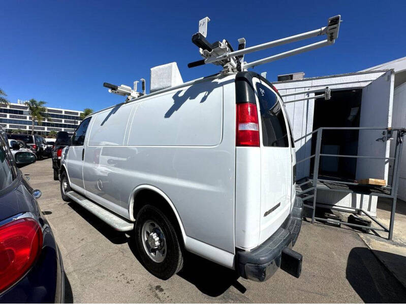 2020 Chevrolet Express 2500