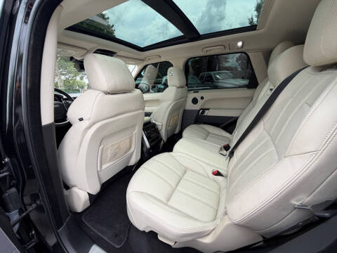 2017 Land Rover Range Rover Sport HSE