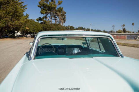 1960 Ford Thunderbird