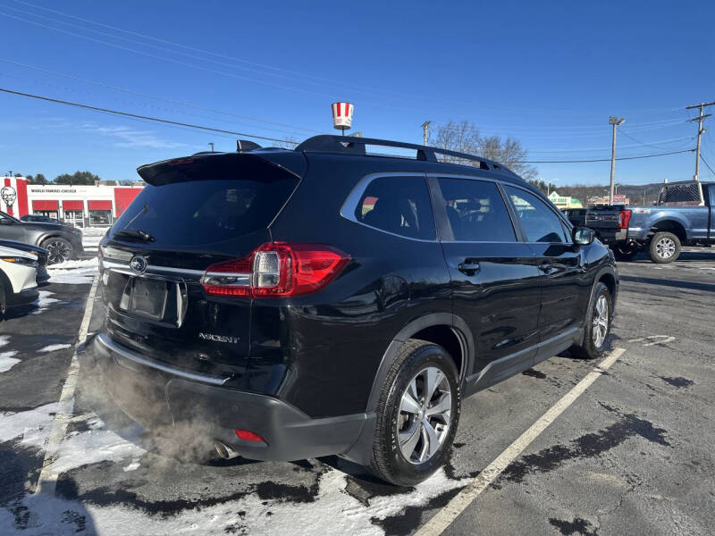 2022 Subaru Ascent Premium 8-Passenger