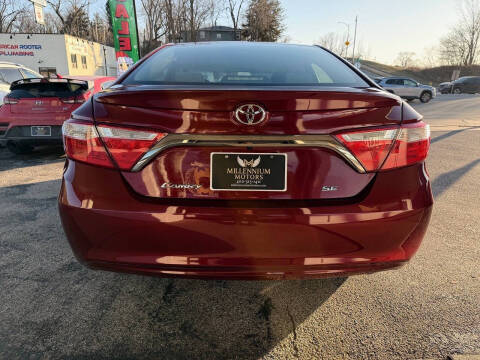 2017 Toyota Camry SE