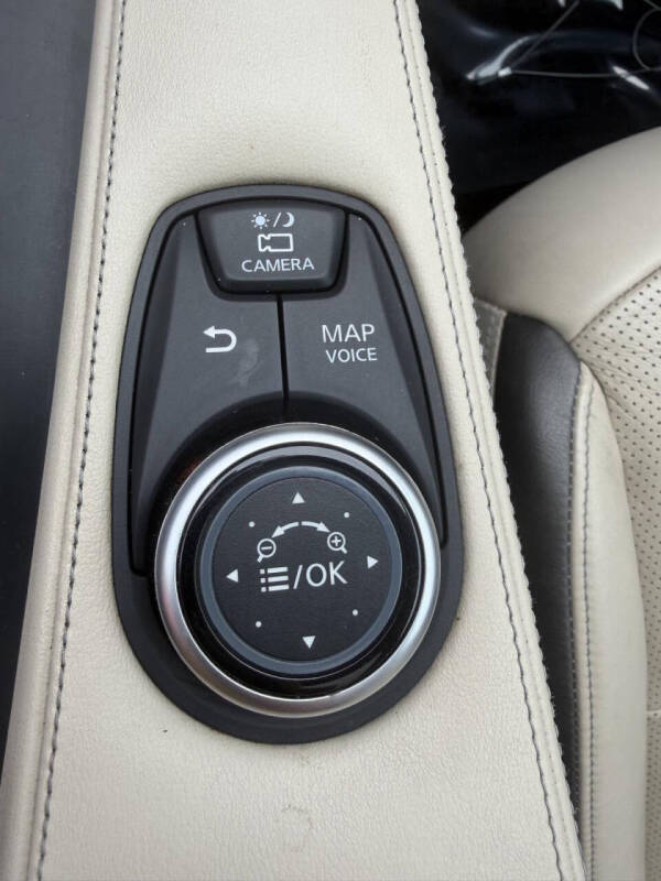 2019 Infiniti QX50 Essential