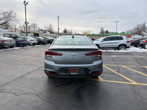 2019 Hyundai Elantra Value Edition