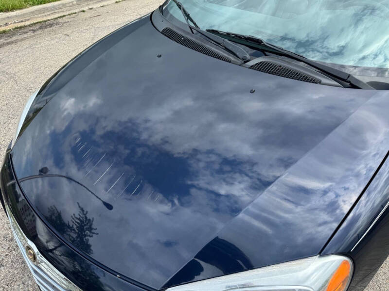 2004 Chrysler Sebring LXi