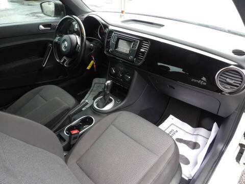 2018 Volkswagen Beetle 2.0T S