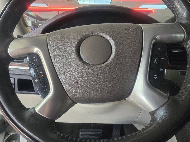 2012 Cadillac Escalade Platinum Edition