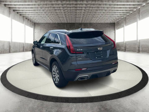 2021 Cadillac XT4 Premium Luxury