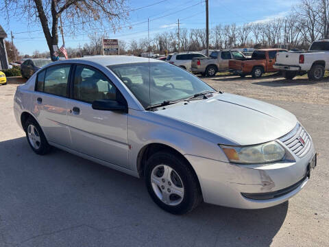 2005 Saturn Ion 1