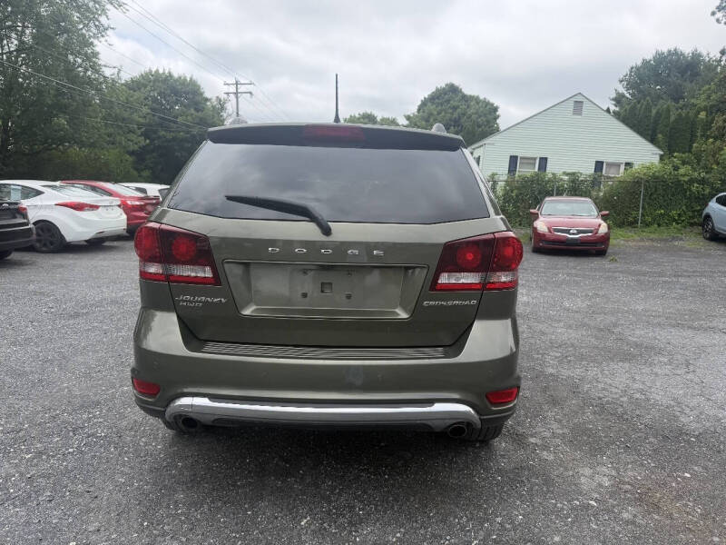 2016 Dodge Journey Crossroad