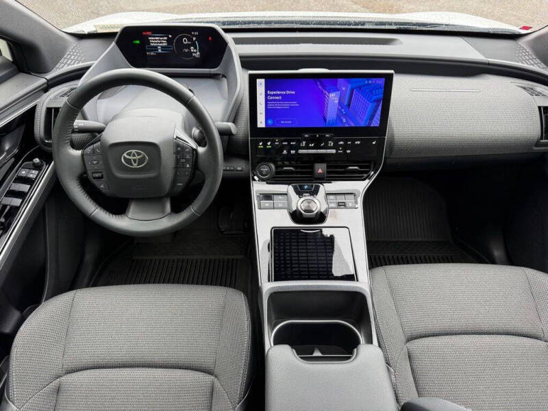 2024 Toyota bZ4X XLE