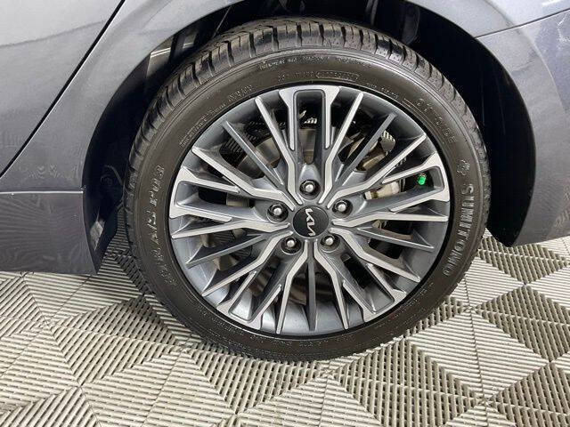 2022 Kia Forte GT Line