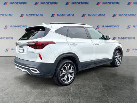 2023 Kia Seltos EX