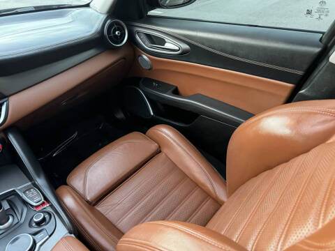 2019 Alfa Romeo Giulia Ti Sport