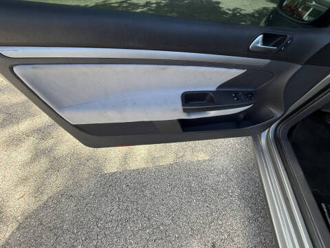 2009 Volkswagen Rabbit S