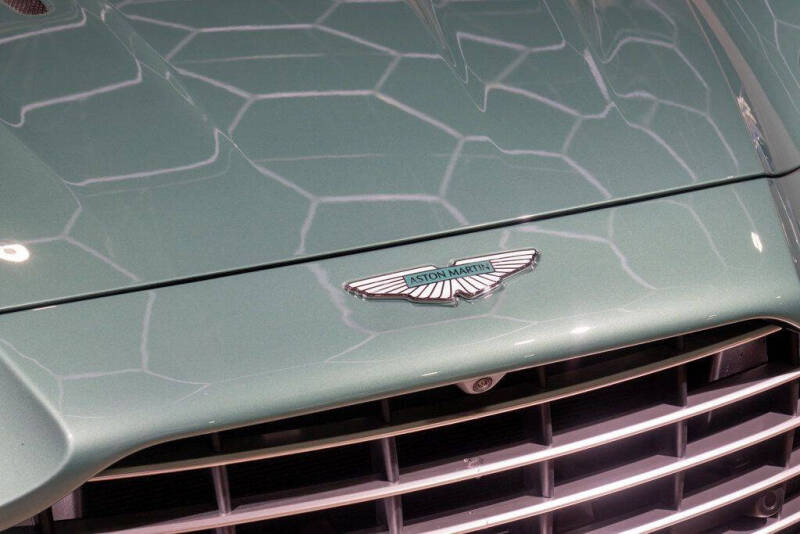 2024 Aston Martin DB12 V8