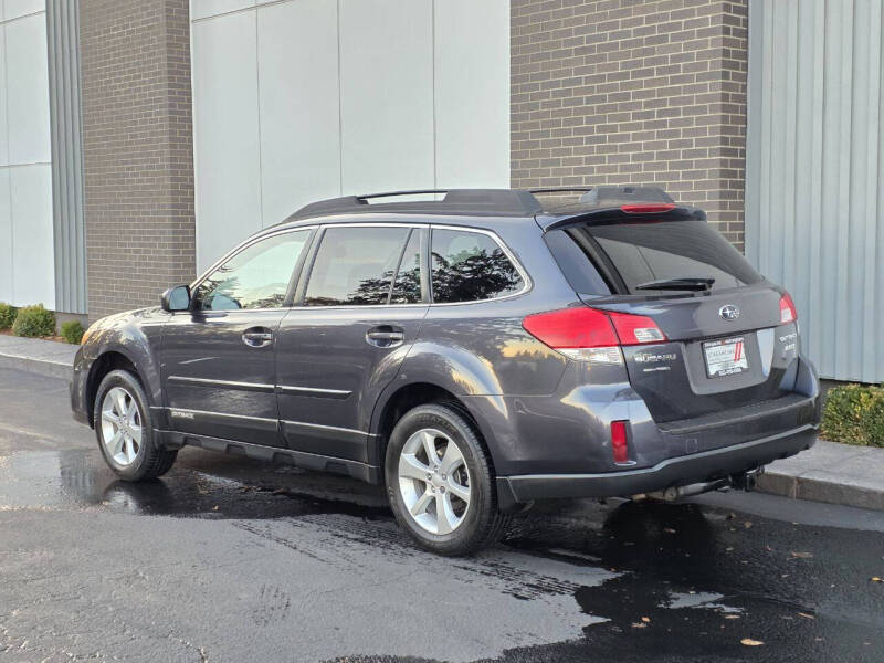 2013 Subaru Outback 2.5i Premium