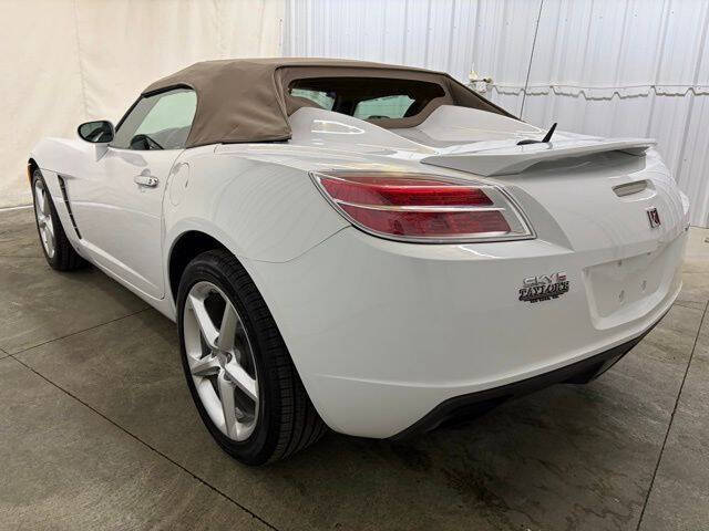 2008 Saturn SKY Red Line