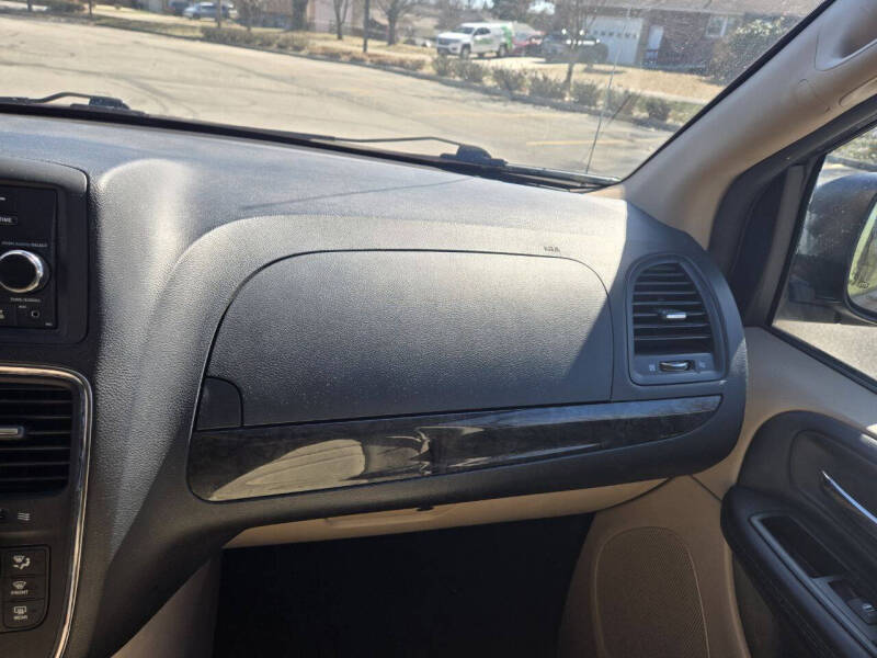 2015 Dodge Grand Caravan SE