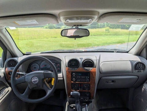 2005 Isuzu Ascender S 5 Passenger