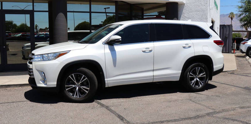 2017 Toyota Highlander LE Plus