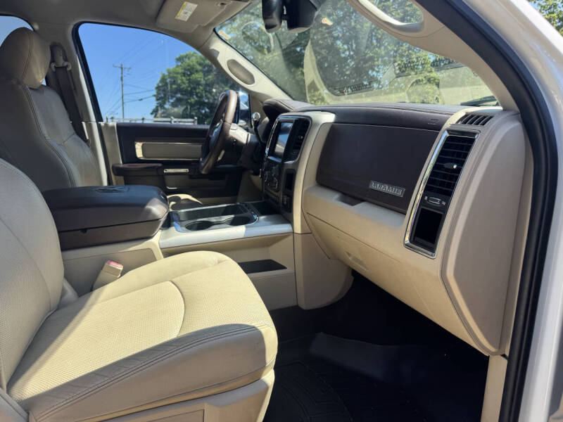 2017 RAM 2500 Laramie