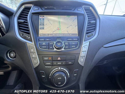 2016 Hyundai Santa Fe SE