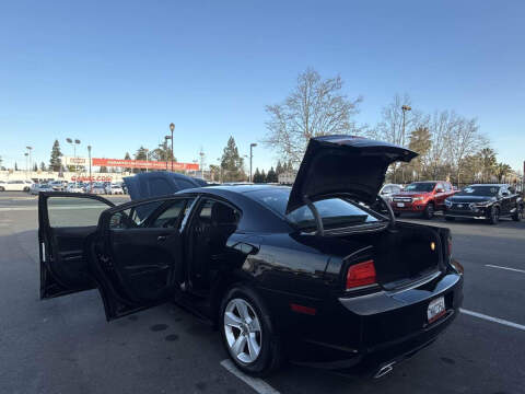 2014 Dodge Charger SE