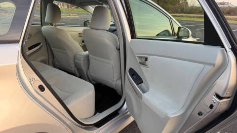 2012 Toyota Prius Two