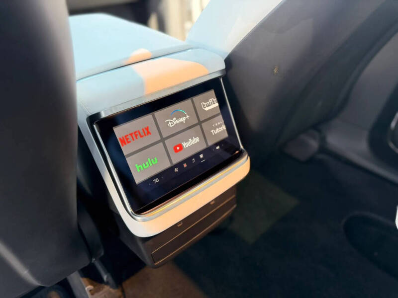 2022 Tesla Model X Plaid