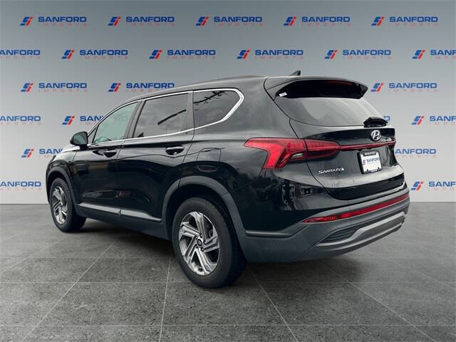 2021 Hyundai Santa Fe SE