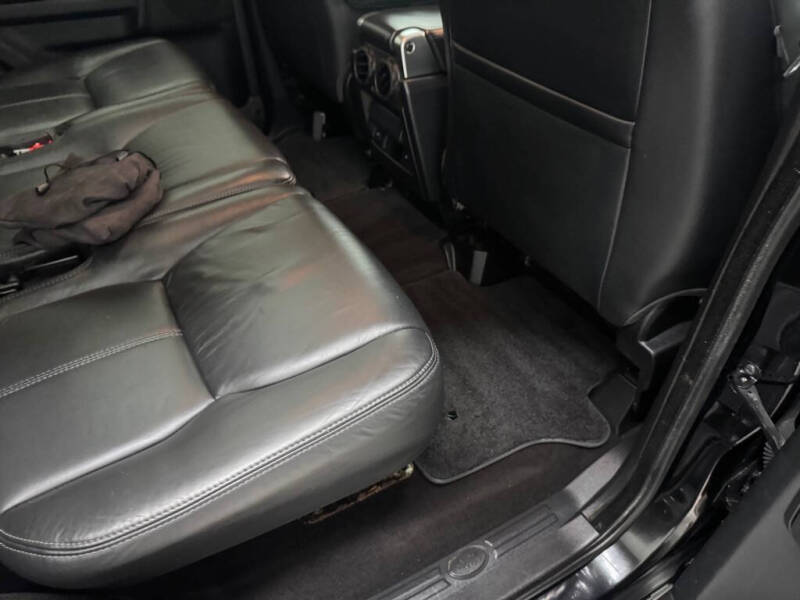 2015 Land Rover LR4 HSE LUX