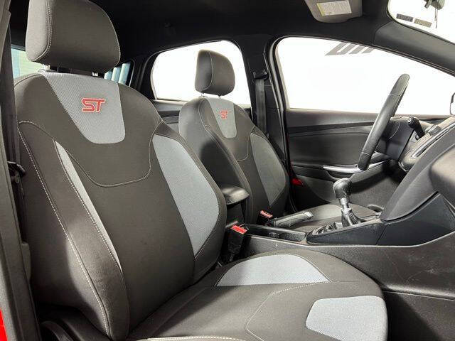 2017 Ford Focus ST