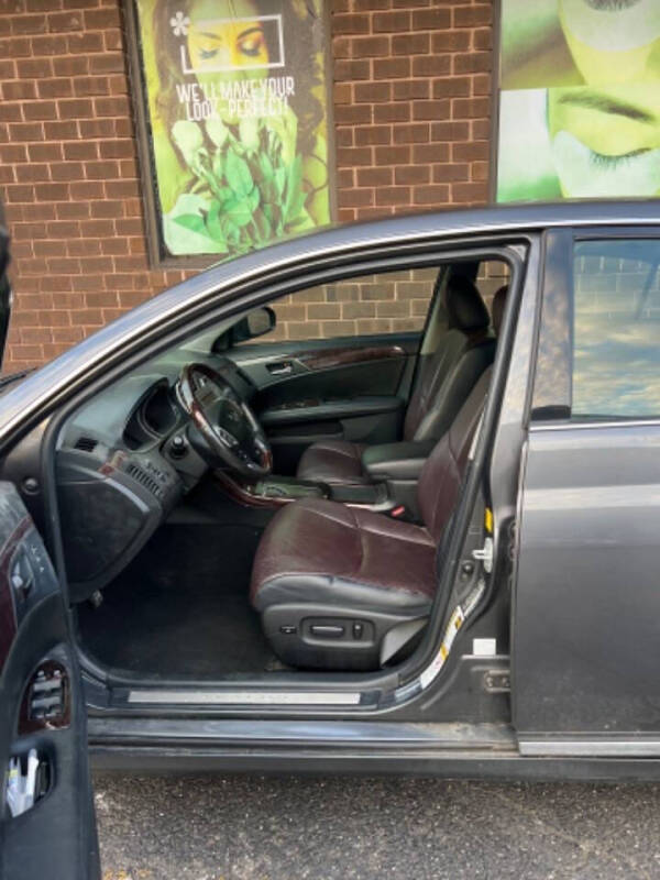 2011 Toyota Avalon Limited