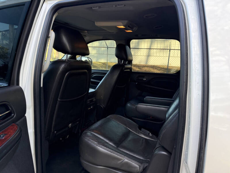 2013 Cadillac Escalade ESV Premium