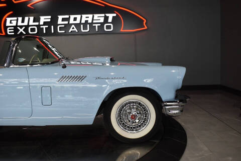 1957 Ford Thunderbird