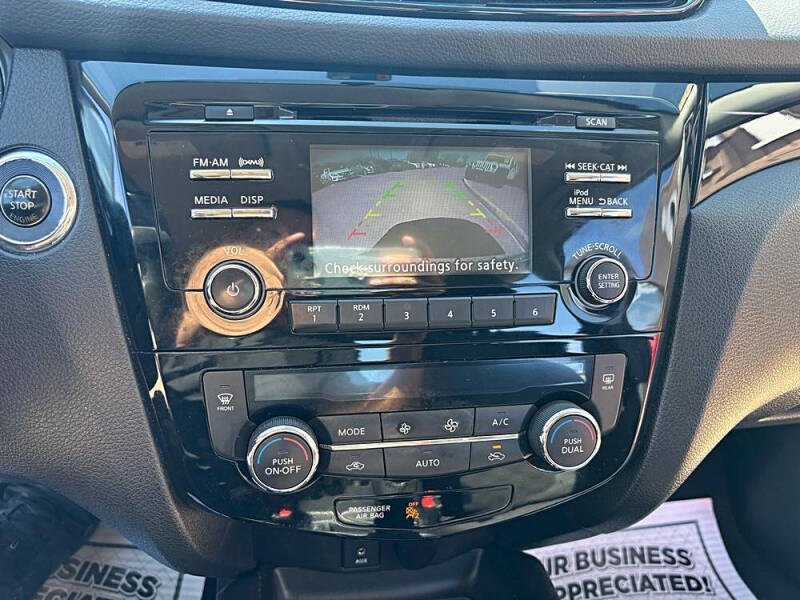 2017 Nissan Rogue Sport S