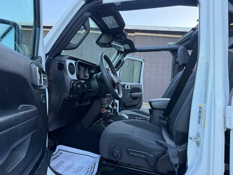 2024 Jeep Wrangler Willys 4xe