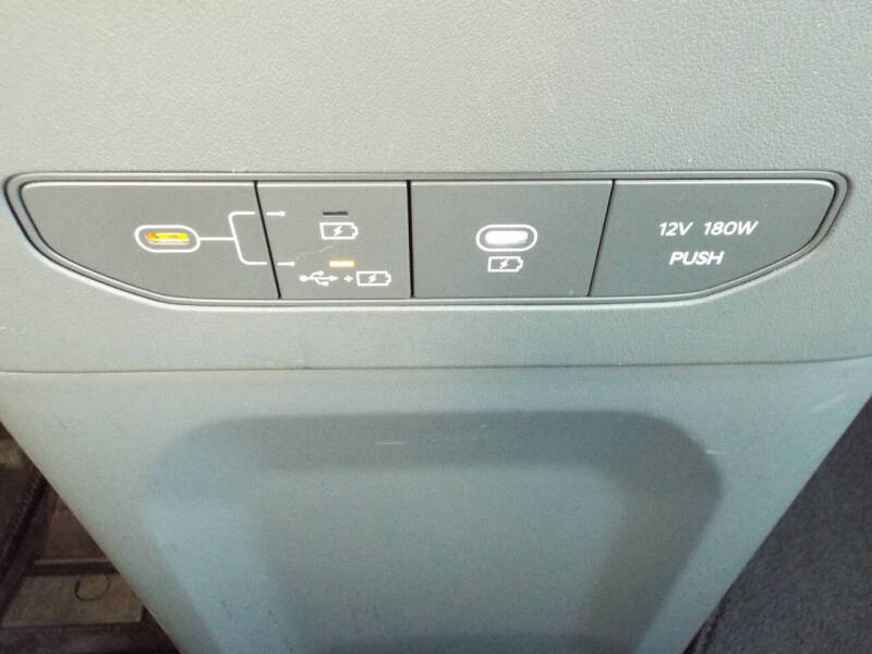 2024 Kia EV9 Light Long Range