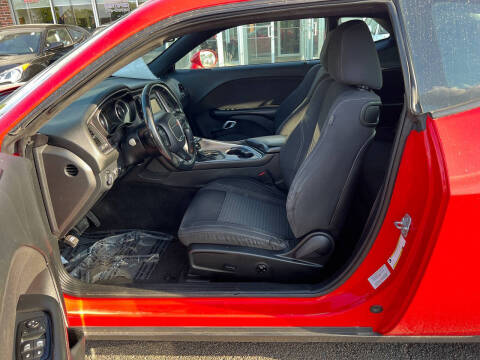 2015 Dodge Challenger SXT