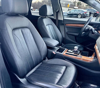 2021 Audi Q5 quattro Premium Plus 45 TFSI