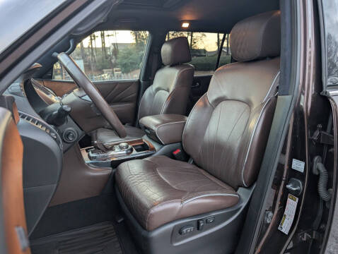 2015 Infiniti QX80